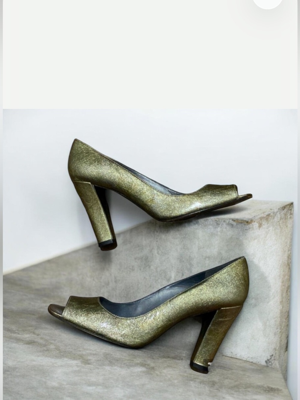 Stuart Weizmann Italian Made Metallic Gold Silver Open Toe Pump Hell3.5’ Size 8M